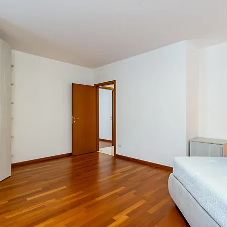 Platani By Interhome