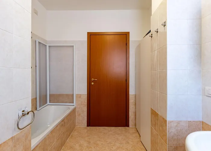 Platani By Interhome Дервио